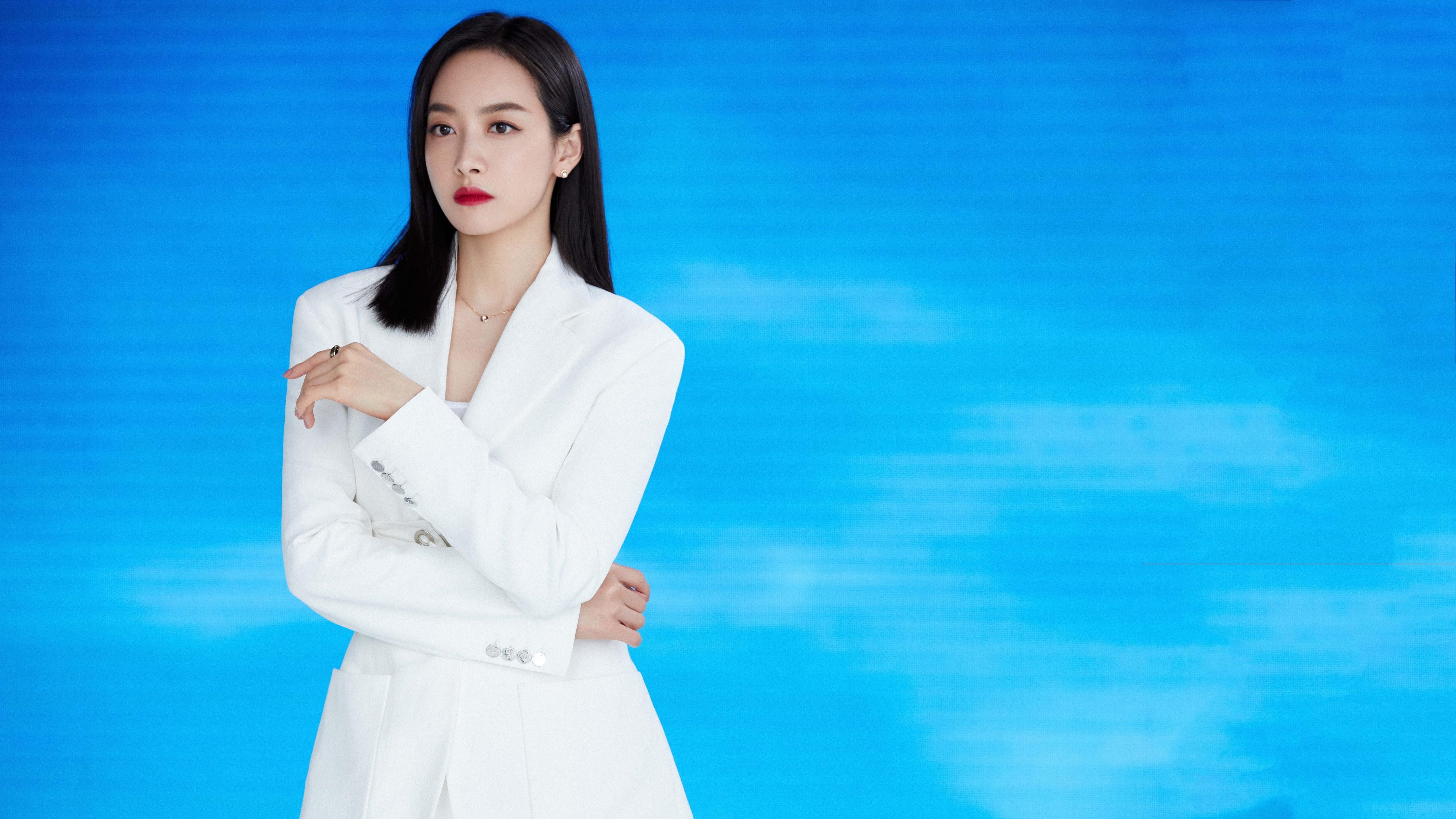 激烈对抗！法国女足挑战挪威，胜者晋级，法国女足夺冠